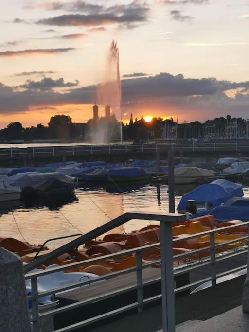 Wohnen Direkt Am Uferpark Mit Grossem Balkon Und Seeblick FDH Εξωτερικό φωτογραφία